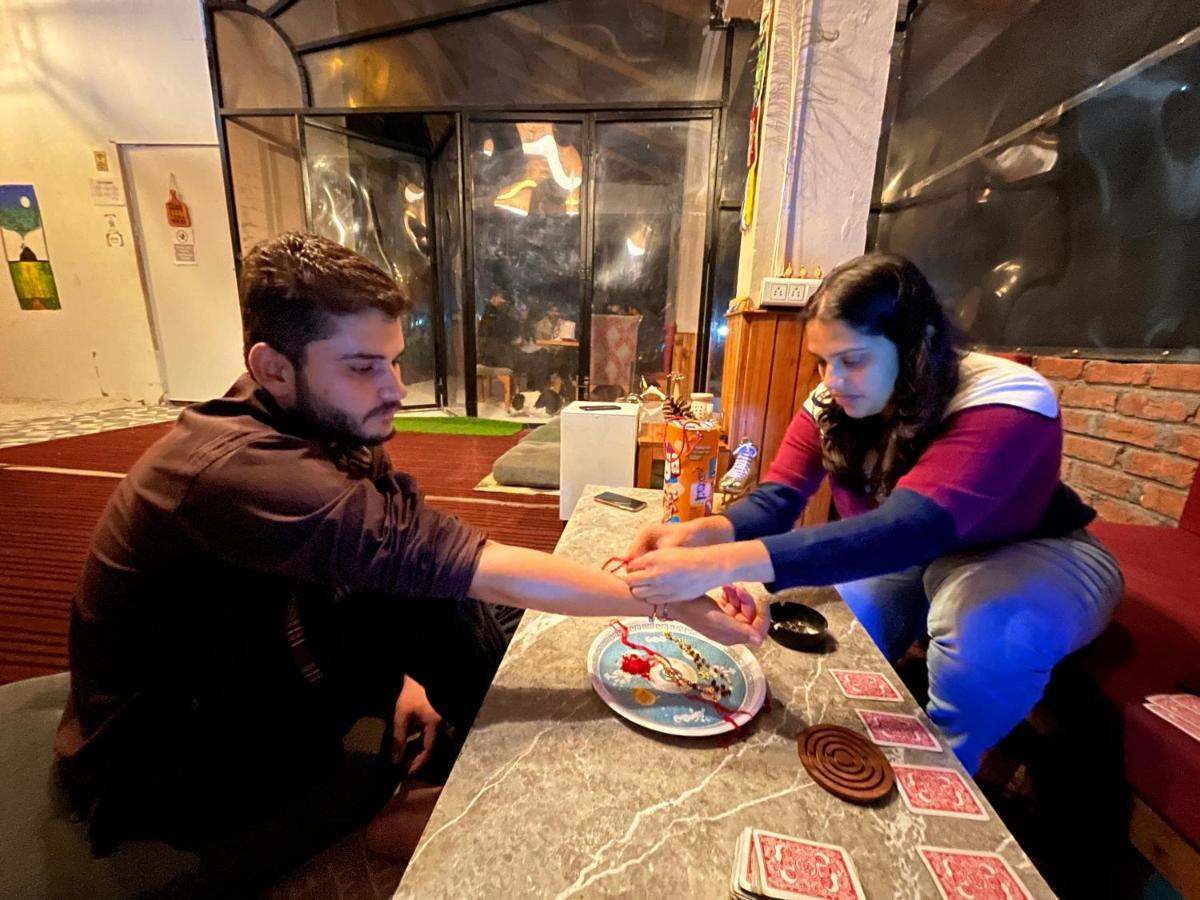 Thepahadians Food & Stay Jibhi Dış mekan fotoğraf