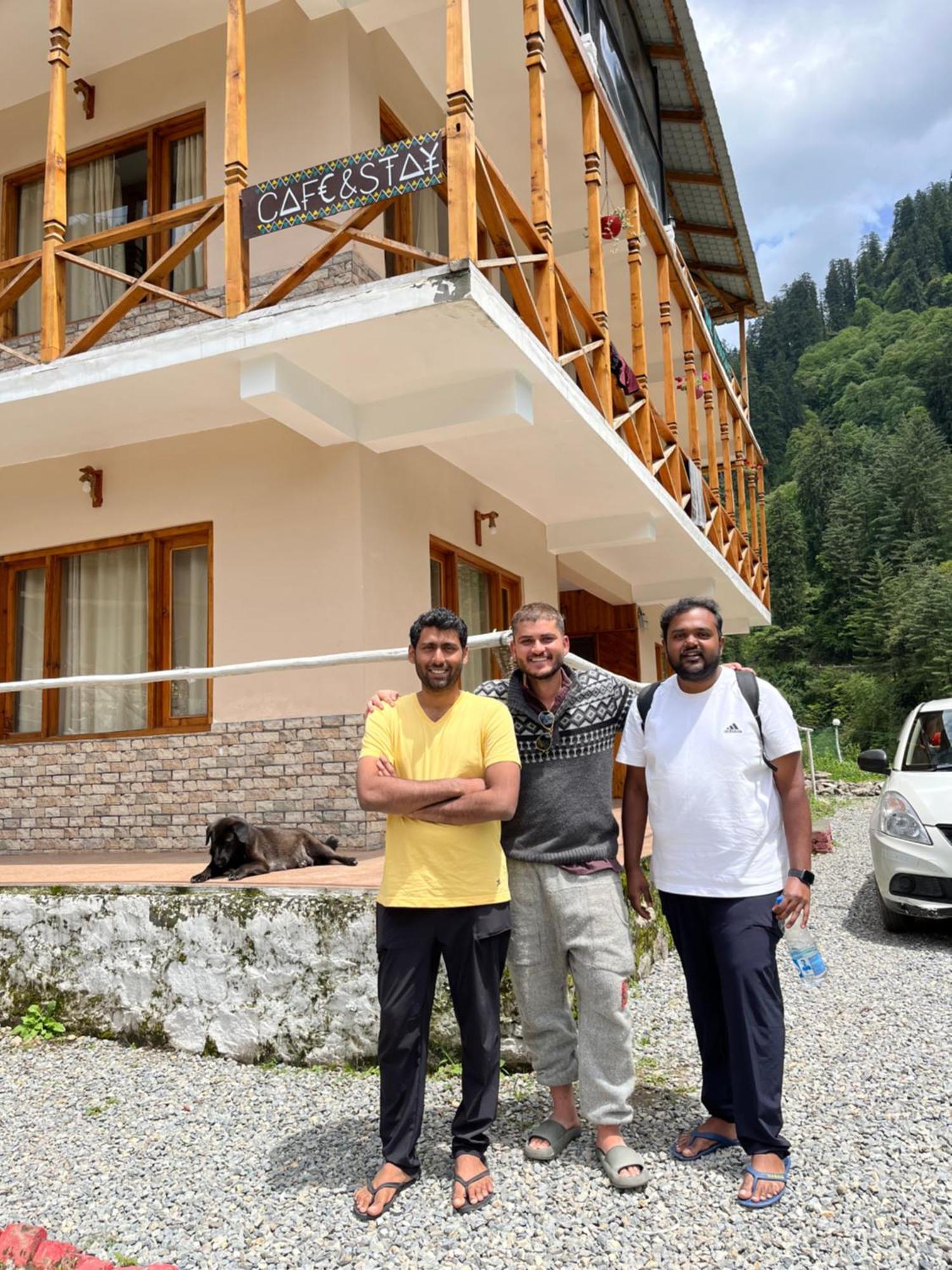 Thepahadians Food & Stay Jibhi Dış mekan fotoğraf